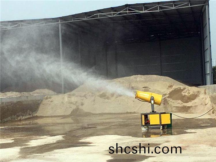 100米霧(wu)礮(pao)機