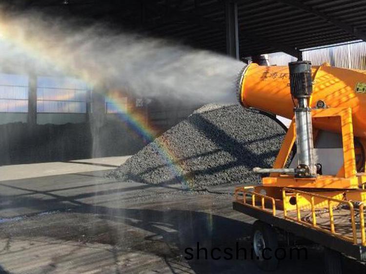 100米霧(wu)礮機(ji)